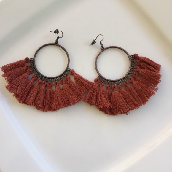 ✨ MAKE OFFER ✨ BRONZE HOOP TASSEL EARRINGS - Picture 2 of 4